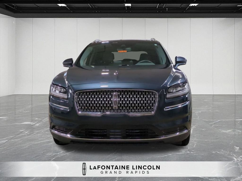 Certified 2021 Lincoln Nautilus Reserve w/ Equipment Group 201A image 8