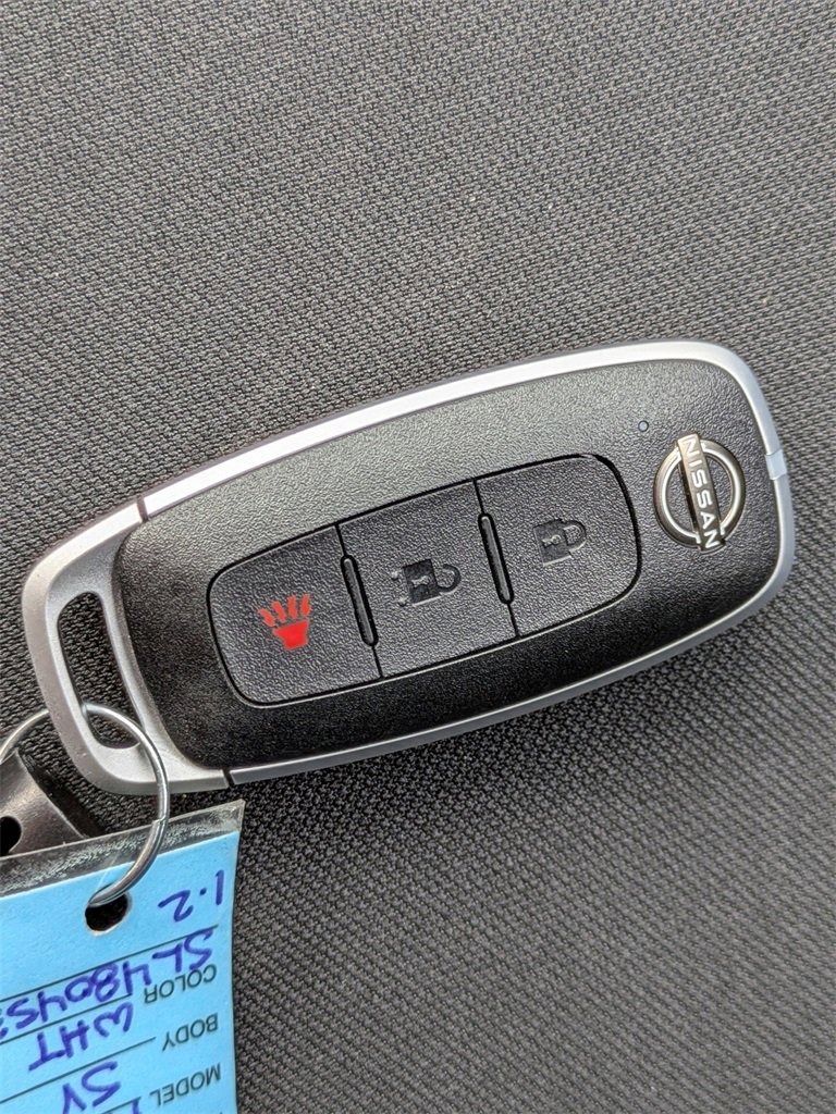 New 2025 Nissan Kicks Play S image 32