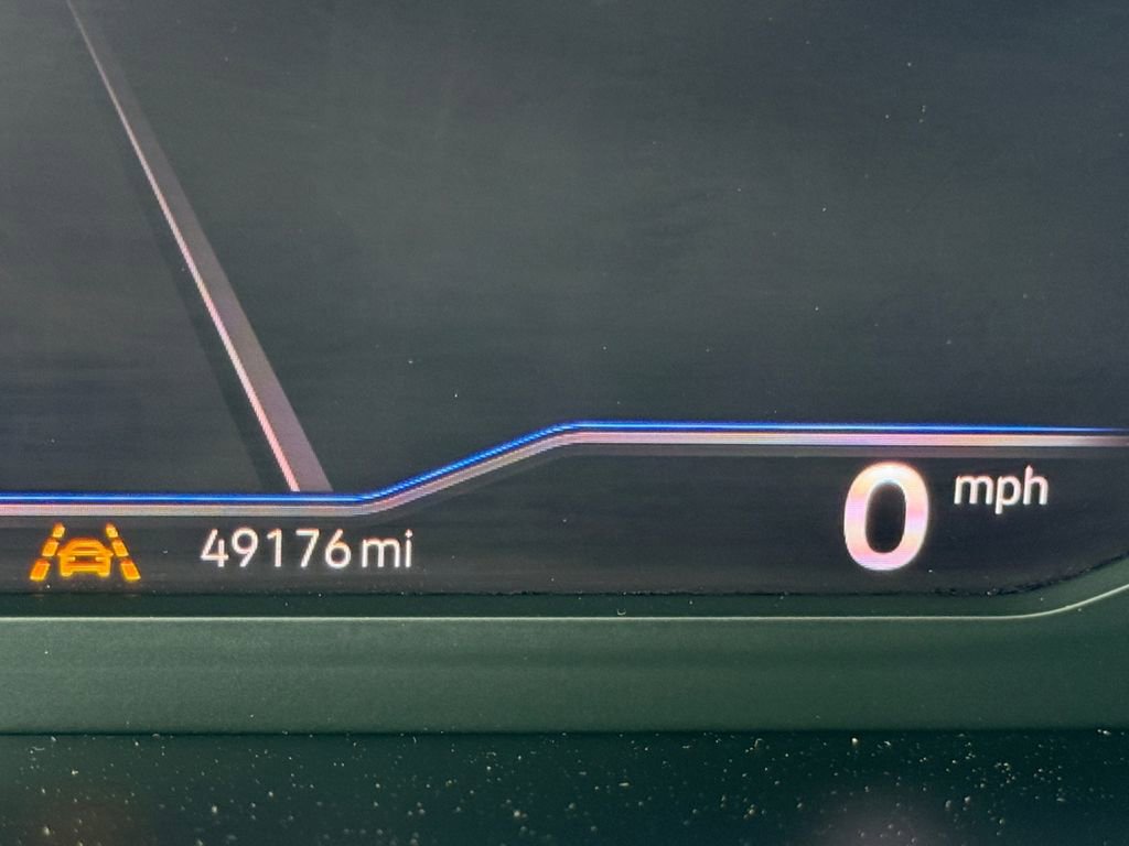 Used 2020 Volkswagen Tiguan SEL image 13