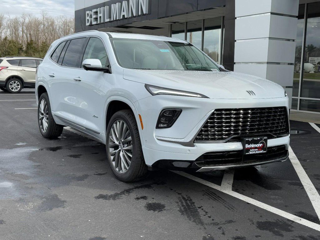 New 2026 Buick Enclave Avenir image 2