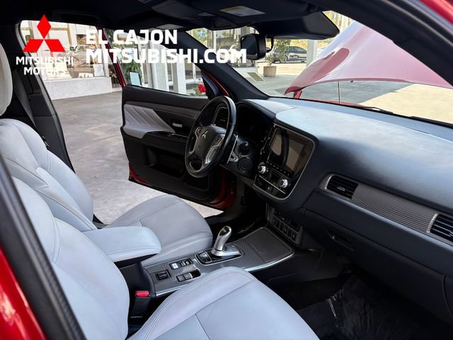 Used 2022 Mitsubishi Outlander SEL image 25