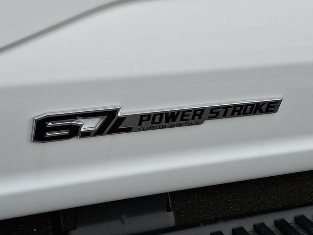 New 2026 Ford F550 4x4 Supercab Super Duty image 5