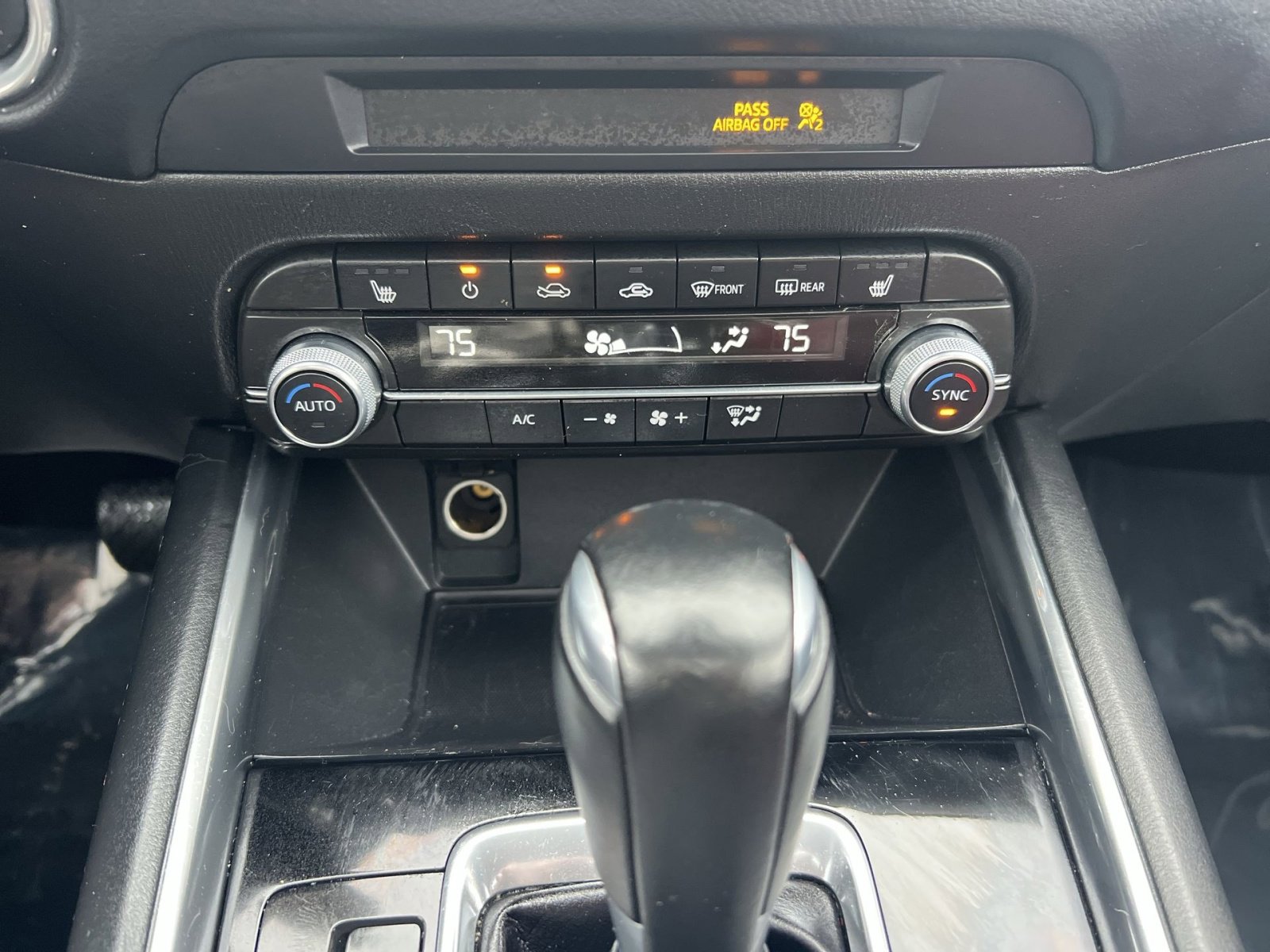 Used 2023 MAZDA CX-5 Carbon Edition image 20