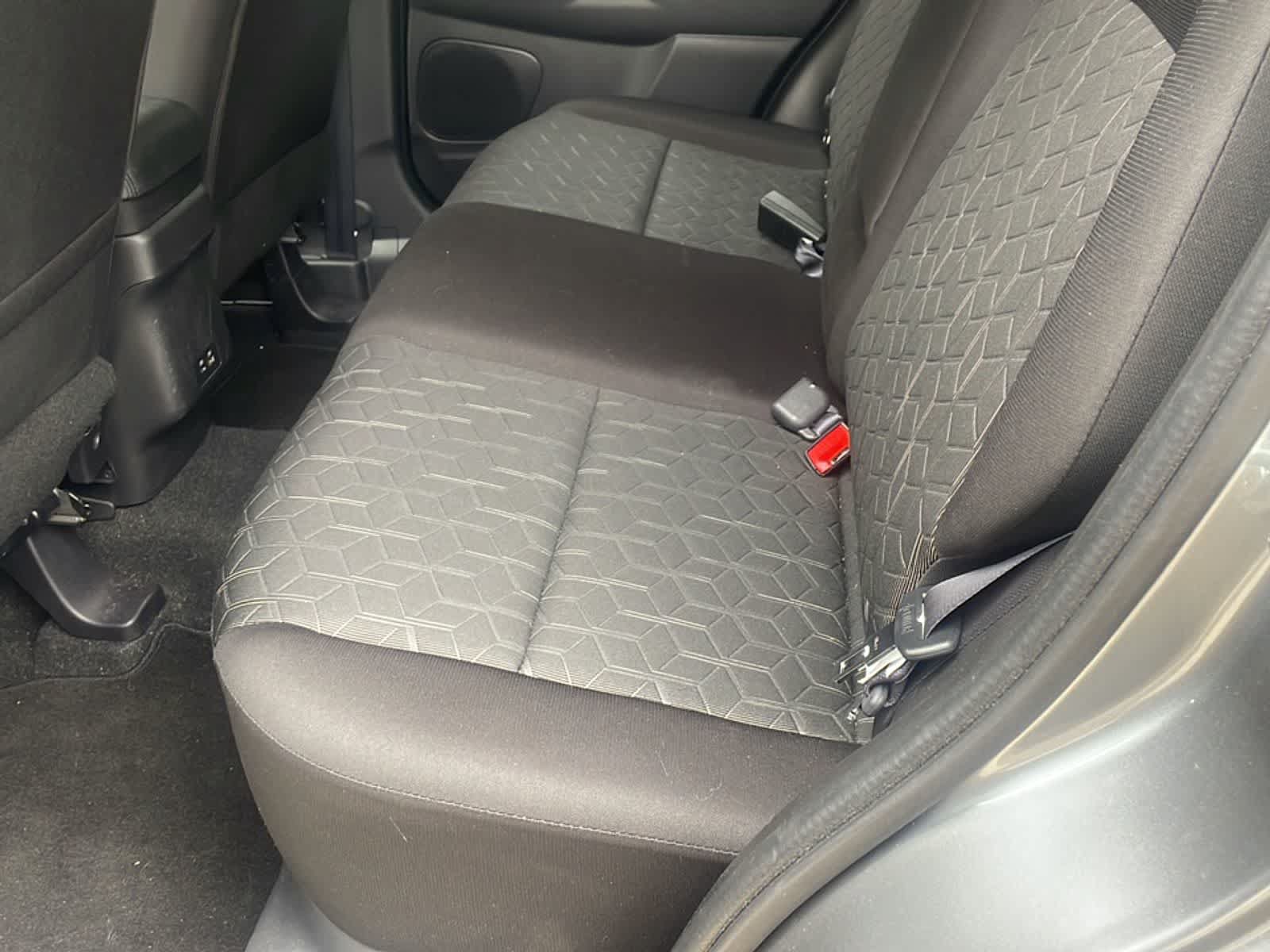 Used 2025 Mitsubishi Outlander Sport LE AWD/4WD image 13