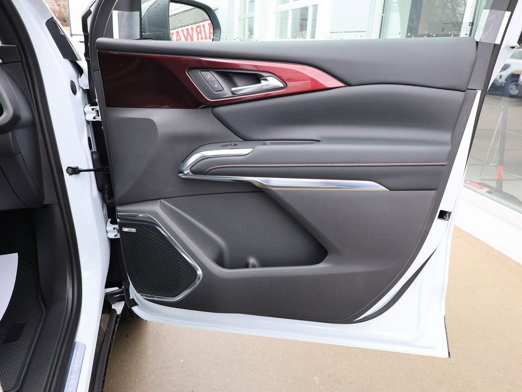 New 2026 Chevrolet Traverse RS image 39