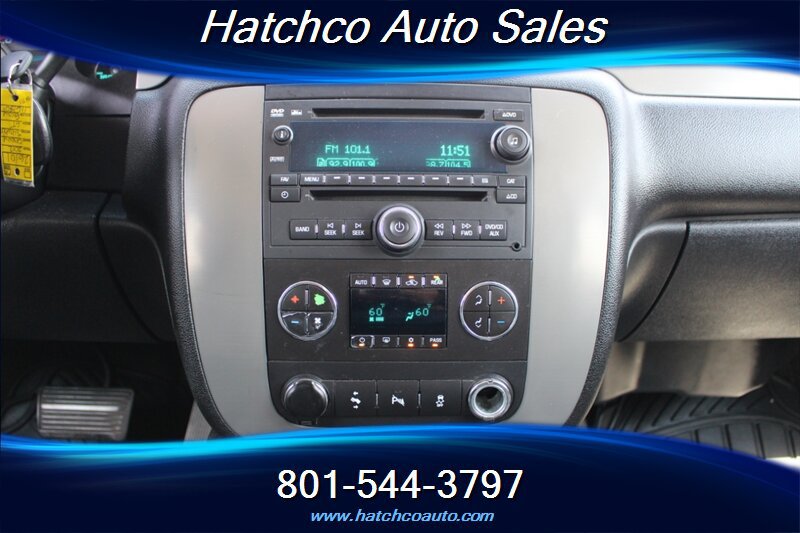 Used 2012 Chevrolet Suburban LT AWD/4WD image 26