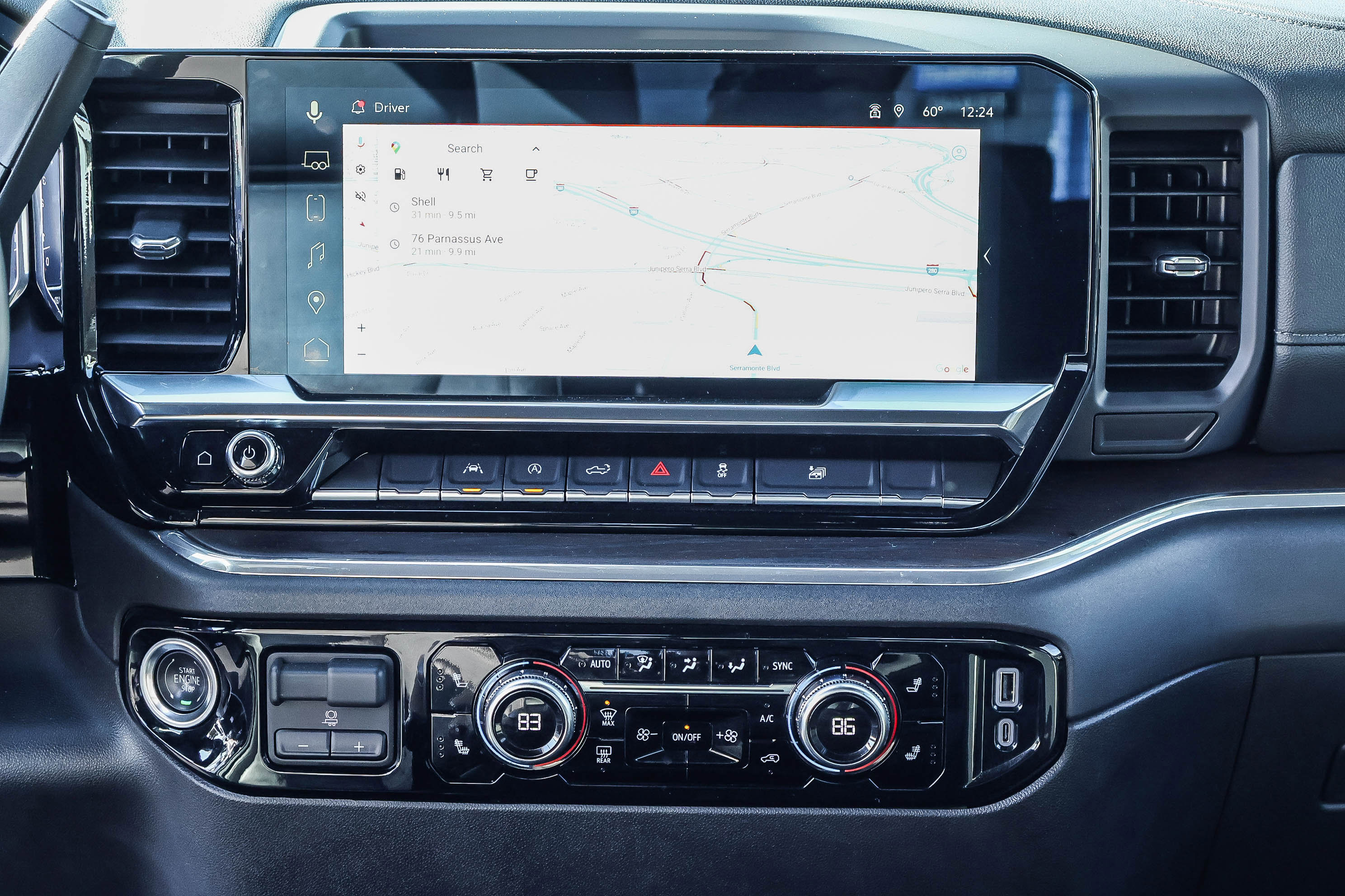 Certified 2025 GMC Sierra 1500 SLT image 10