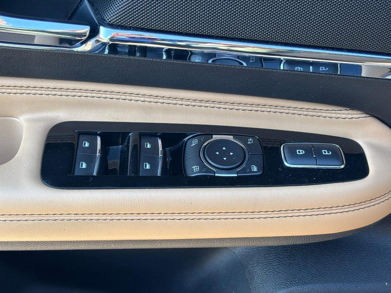 Used 2022 Lincoln Corsair Reserve w/ Equipment Group 201A AWD/4WD image 17