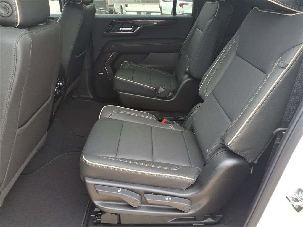 New 2026 GMC Yukon XL Elevation image 12