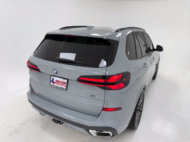 Used 2026 BMW X5 xDrive40i w/ M Sport Package AWD/4WD image 40
