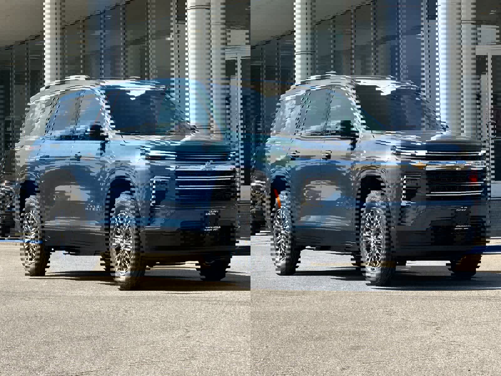 New 2026 Chevrolet Traverse LT w/ Enhanced Driving Package image 7