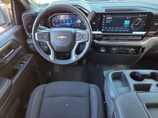 Used 2024 Chevrolet Silverado 1500 LT image 14