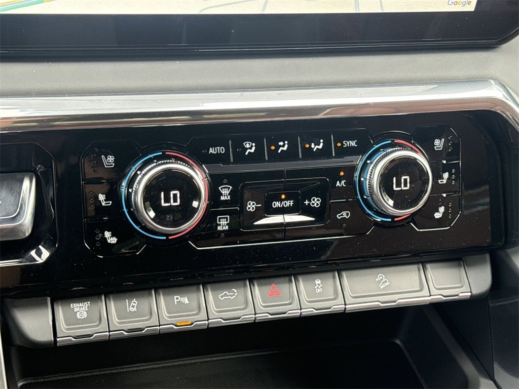 New 2026 GMC Sierra 3500 Denali Ultimate image 21