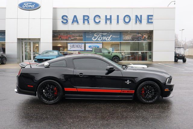 Used 2012 Ford Mustang Shelby GT500 w/ SVT Performance Pkg image 2
