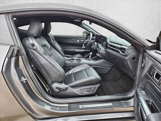 Used 2025 Ford Mustang GT Premium RWD image 20