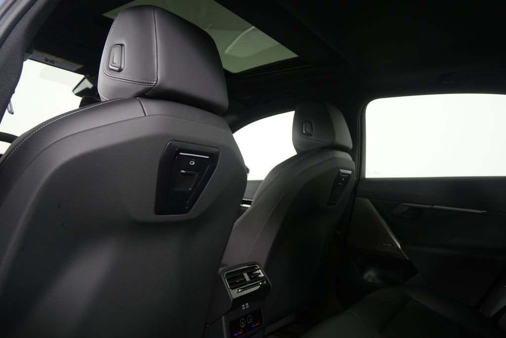 Certified 2026 BMW 530i image 16