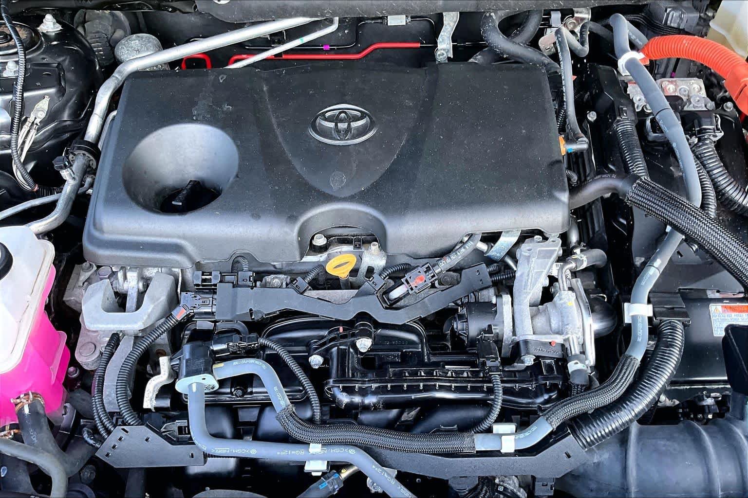 Certified 2021 Toyota RAV4 XLE w/ Convenience Package AWD/4WD image 33