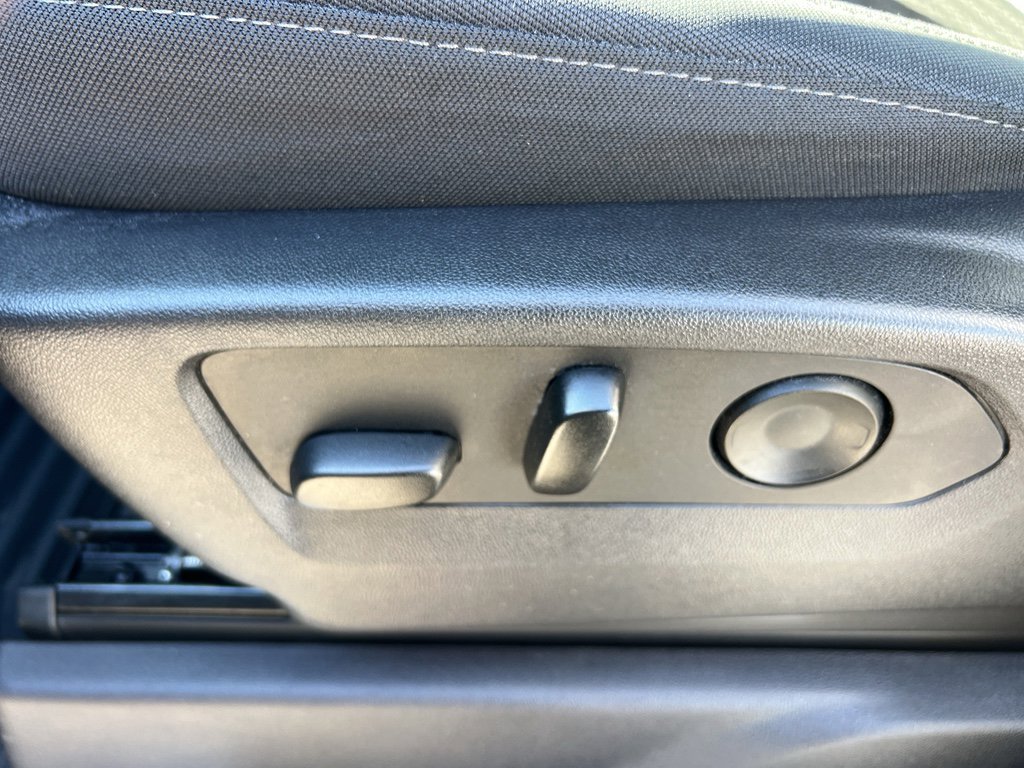 Used 2023 GMC Sierra 1500 Elevation image 22