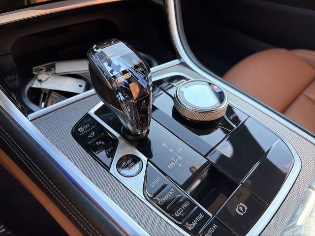 Used 2023 BMW M850i xDrive M850i xDrive w/ Driving Assistance Package image 21