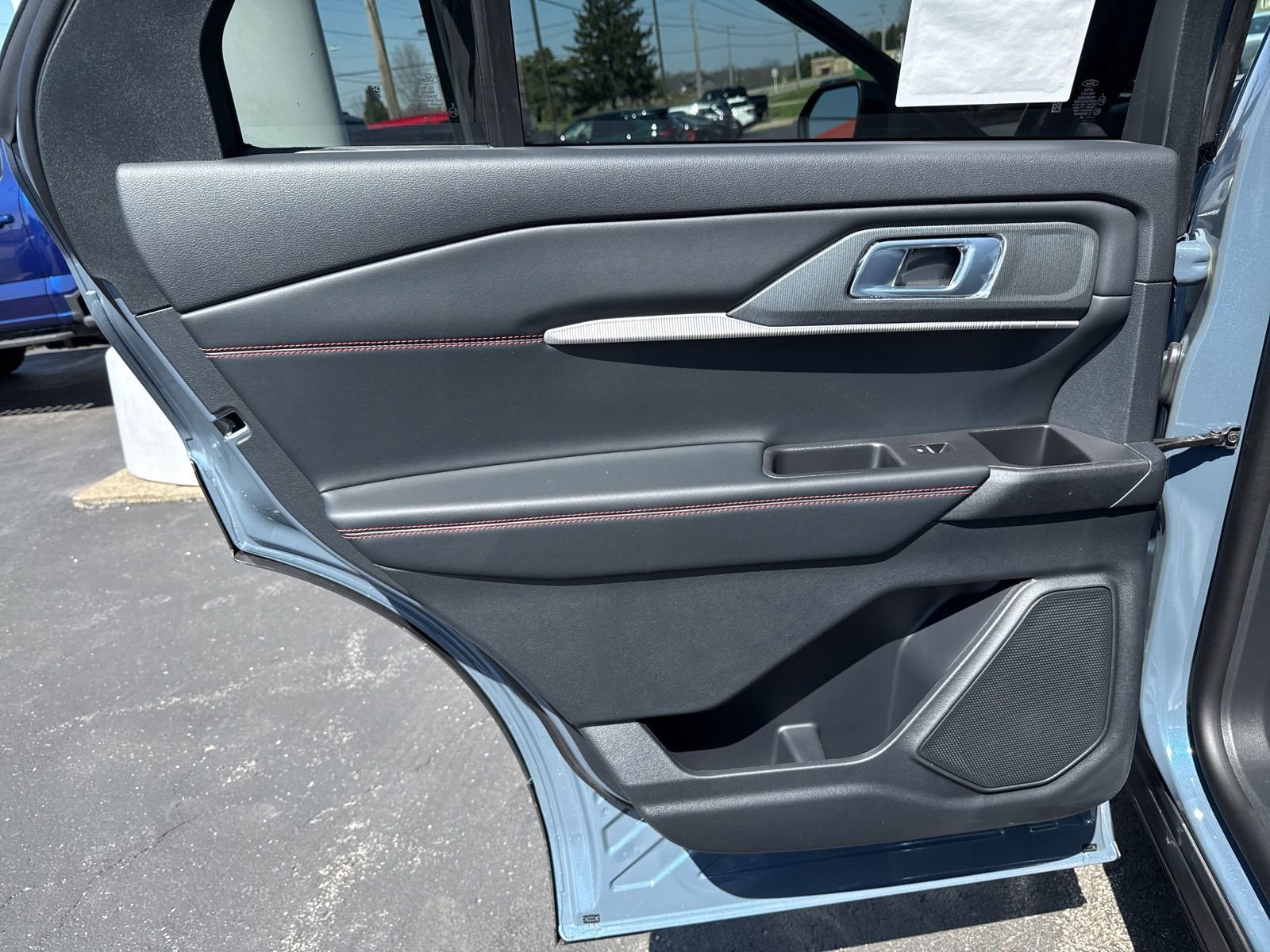 New 2026 Ford Explorer ST-Line image 36