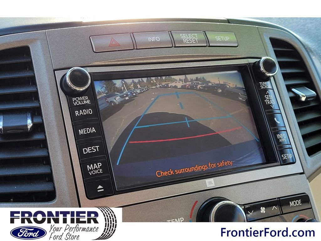 Used 2013 Toyota Venza Limited image 25