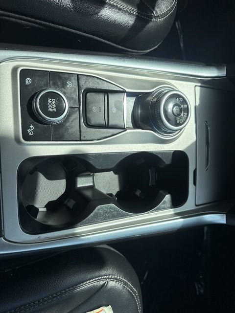 Used 2024 Ford Explorer Limited w/ Limited Technology Package AWD/4WD image 15