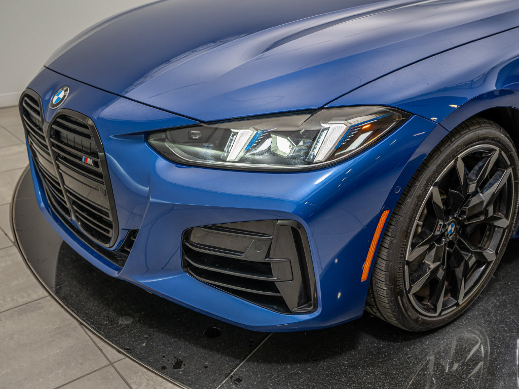 Used 2026 BMW M440i Coupe RWD image 3