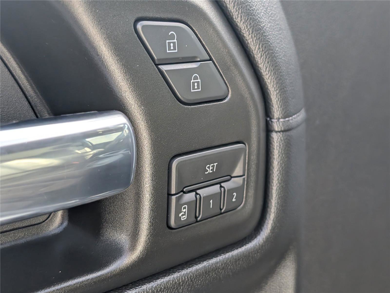 Certified 2020 GMC Sierra 1500 SLT w/ SLT Premium Plus Package image 16