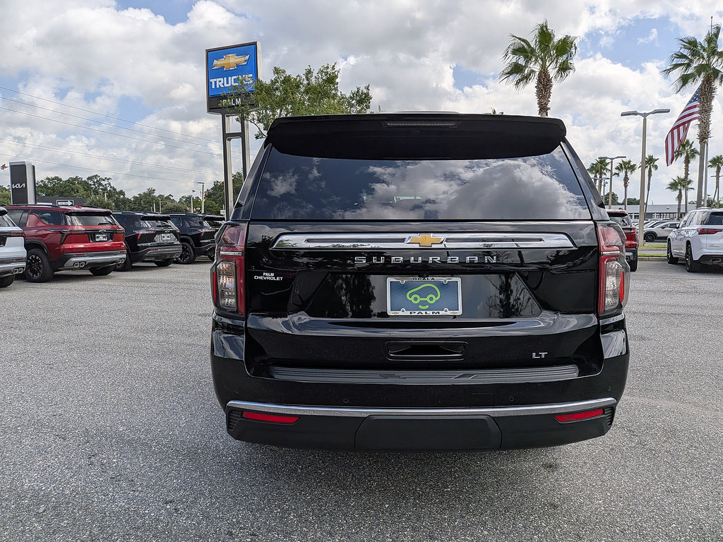 Certified 2024 Chevrolet Suburban LT AWD/4WD image 4