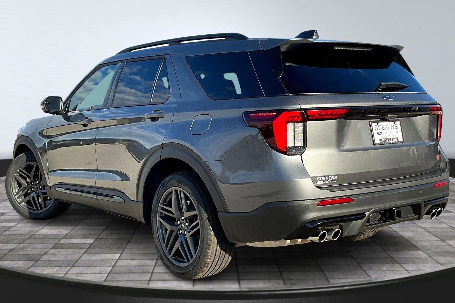 New 2026 Ford Explorer ST image 4