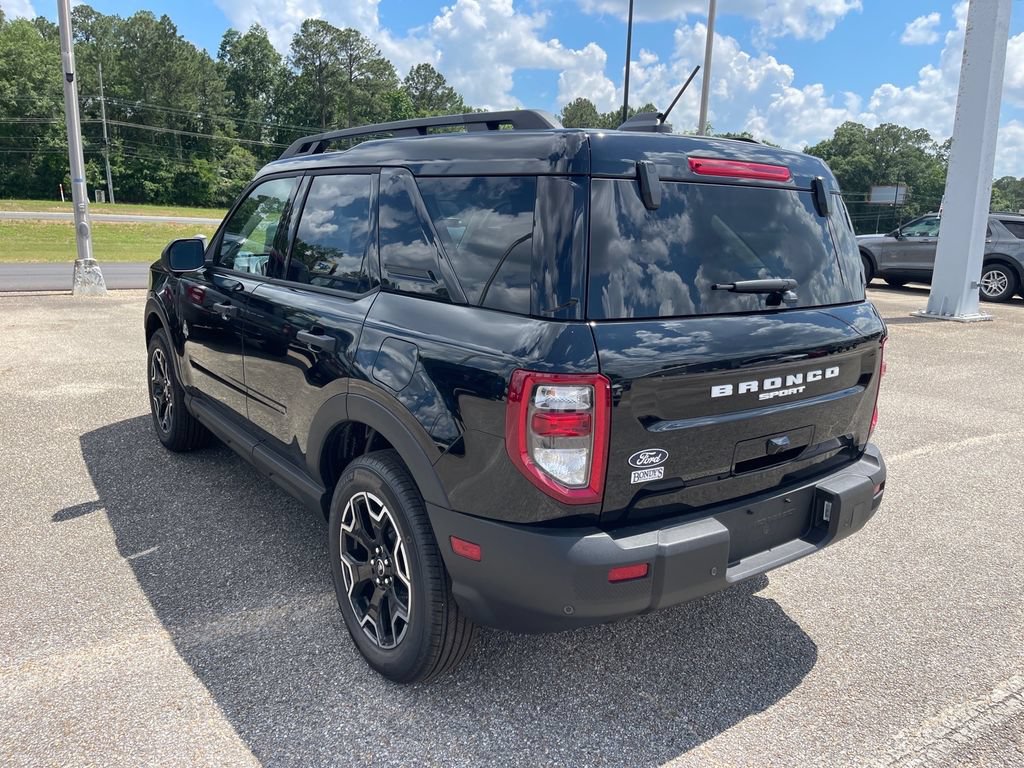 New 2026 Ford Bronco Sport Outer Banks w/ Outer Banks Tech Package+ AWD/4WD image 9