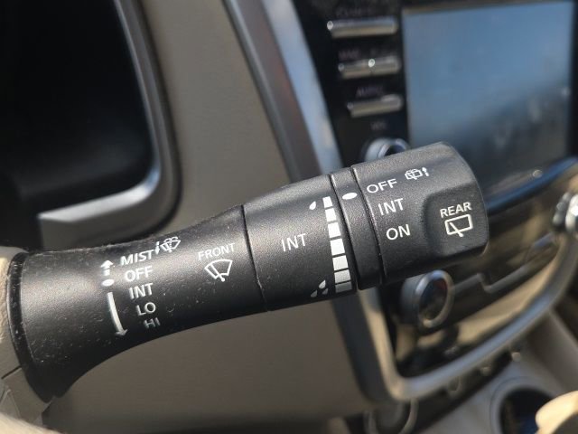 Used 2015 Nissan Murano Platinum w/ Platinum Technology Package AWD/4WD image 40
