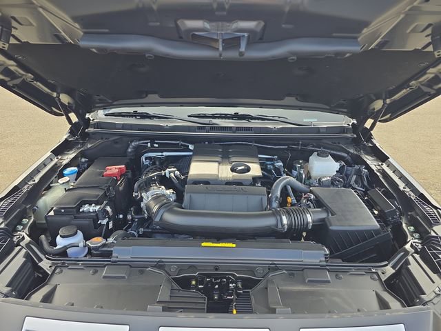 New 2026 Nissan Frontier PRO-4X w/ Tow Package AWD/4WD image 27