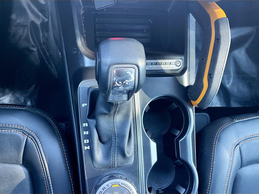Used 2024 Ford Bronco Badlands image 17