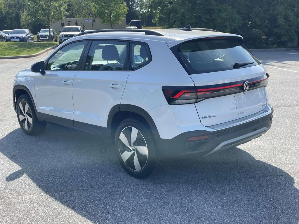 Used 2025 Volkswagen Taos S AWD/4WD image 4