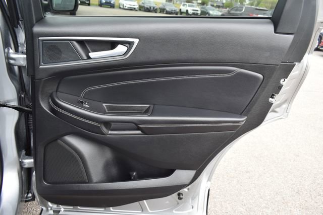 Used 2024 Ford Edge Titanium AWD/4WD image 45