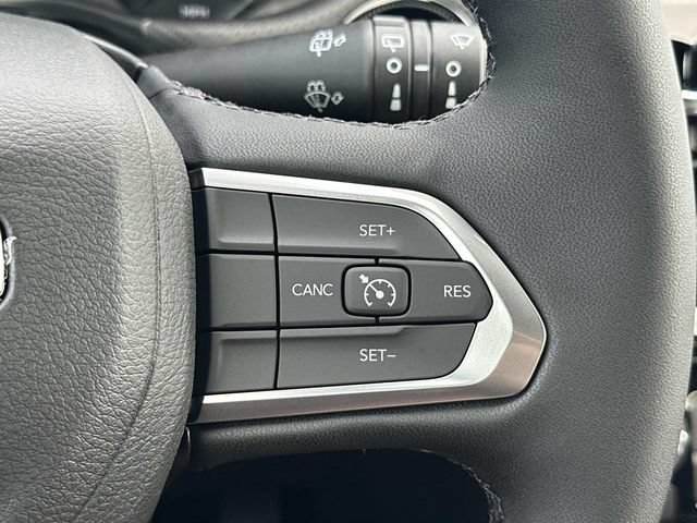 New 2026 Jeep Compass Latitude AWD/4WD image 31