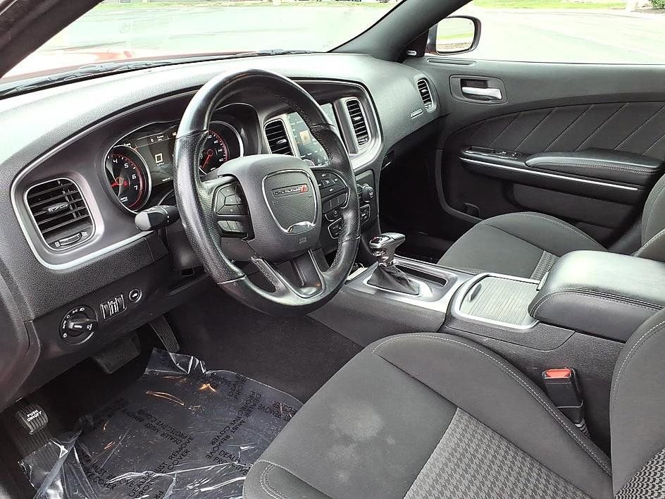 Used 2019 Dodge Charger R/T RWD image 19
