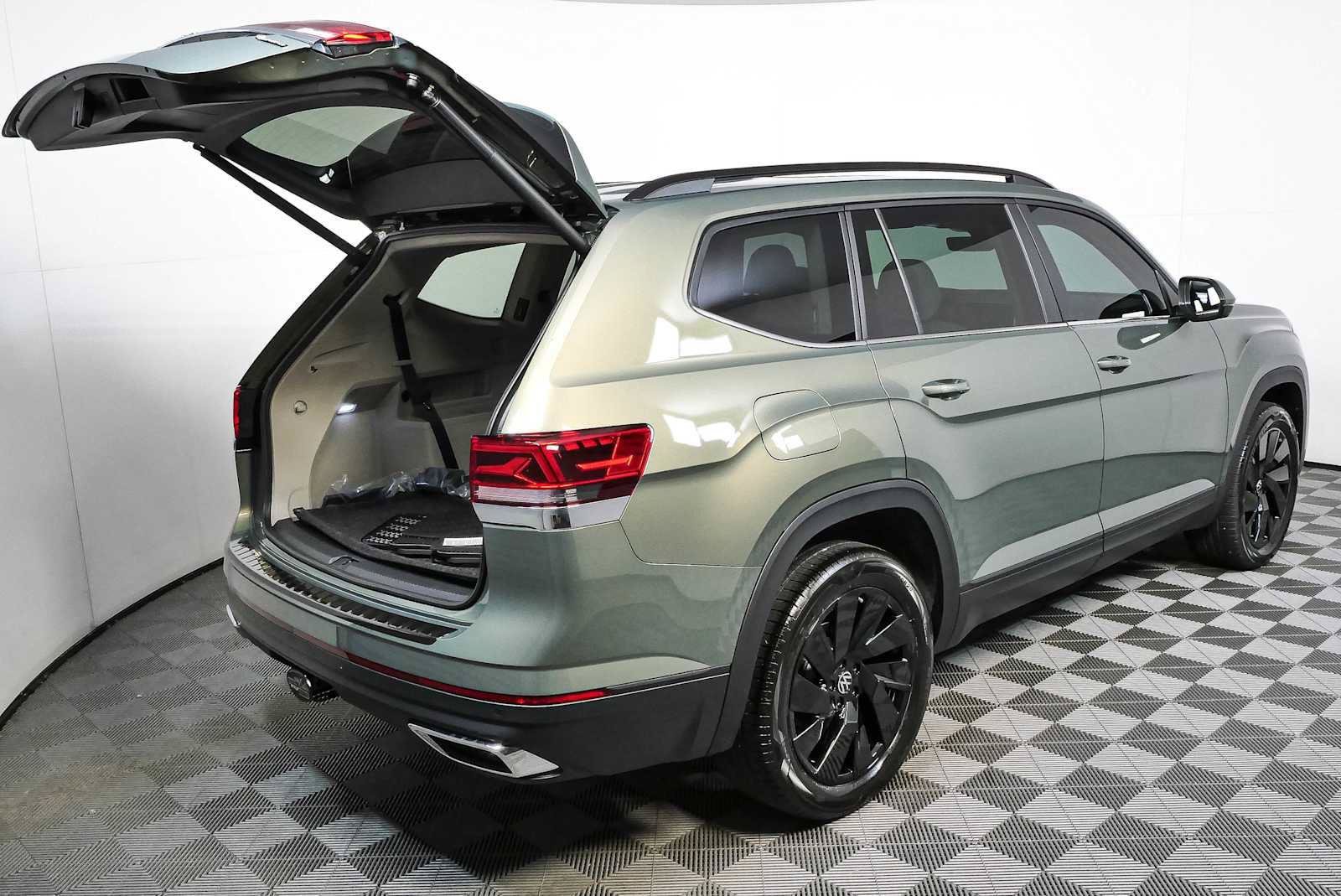 New 2026 Volkswagen Atlas SE AWD/4WD image 27
