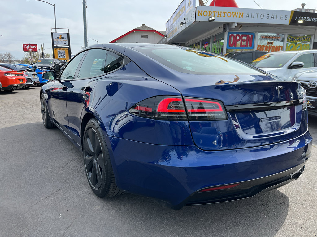Used 2022 Tesla Model S Standard Range image 4