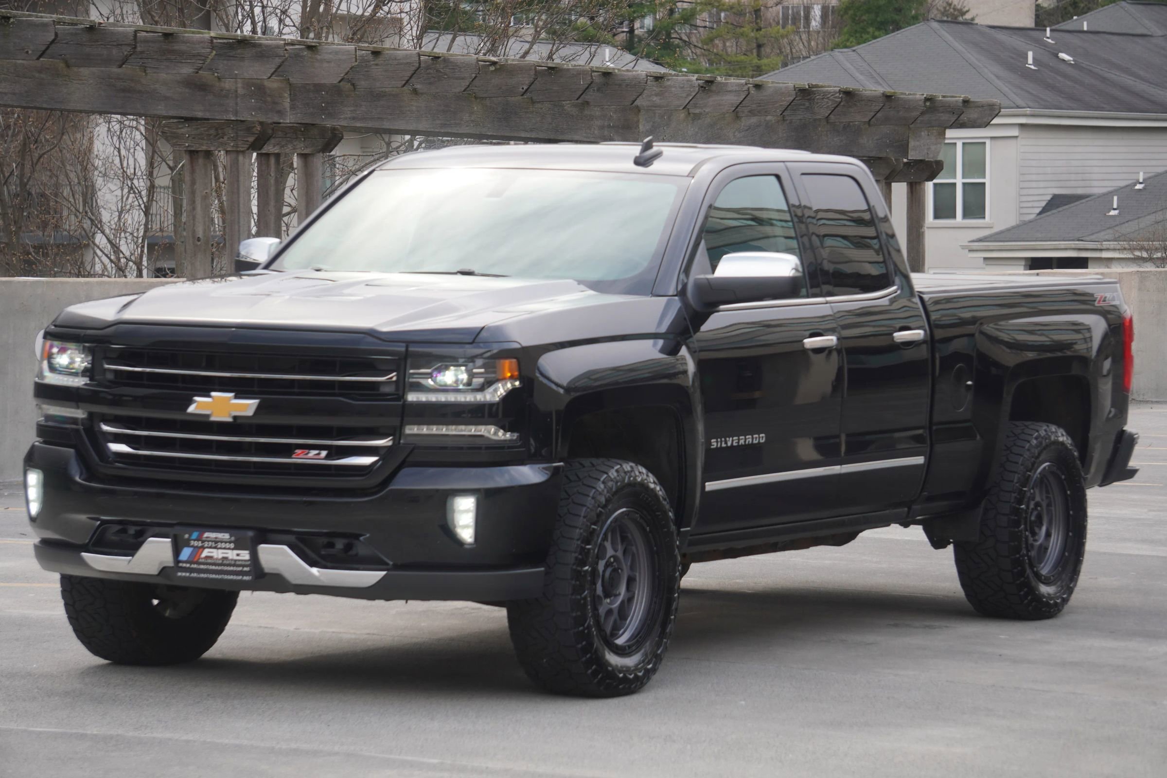 Used 2017 Chevrolet Silverado 1500 LTZ Z71 AWD/4WD image 7