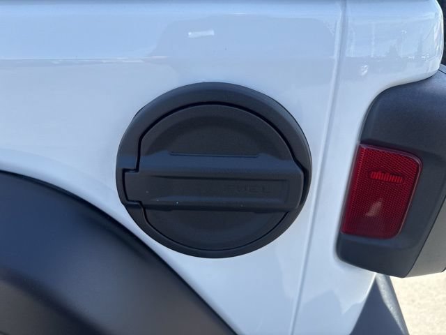 Certified 2022 Jeep Wrangler Unlimited Sport AWD/4WD image 34