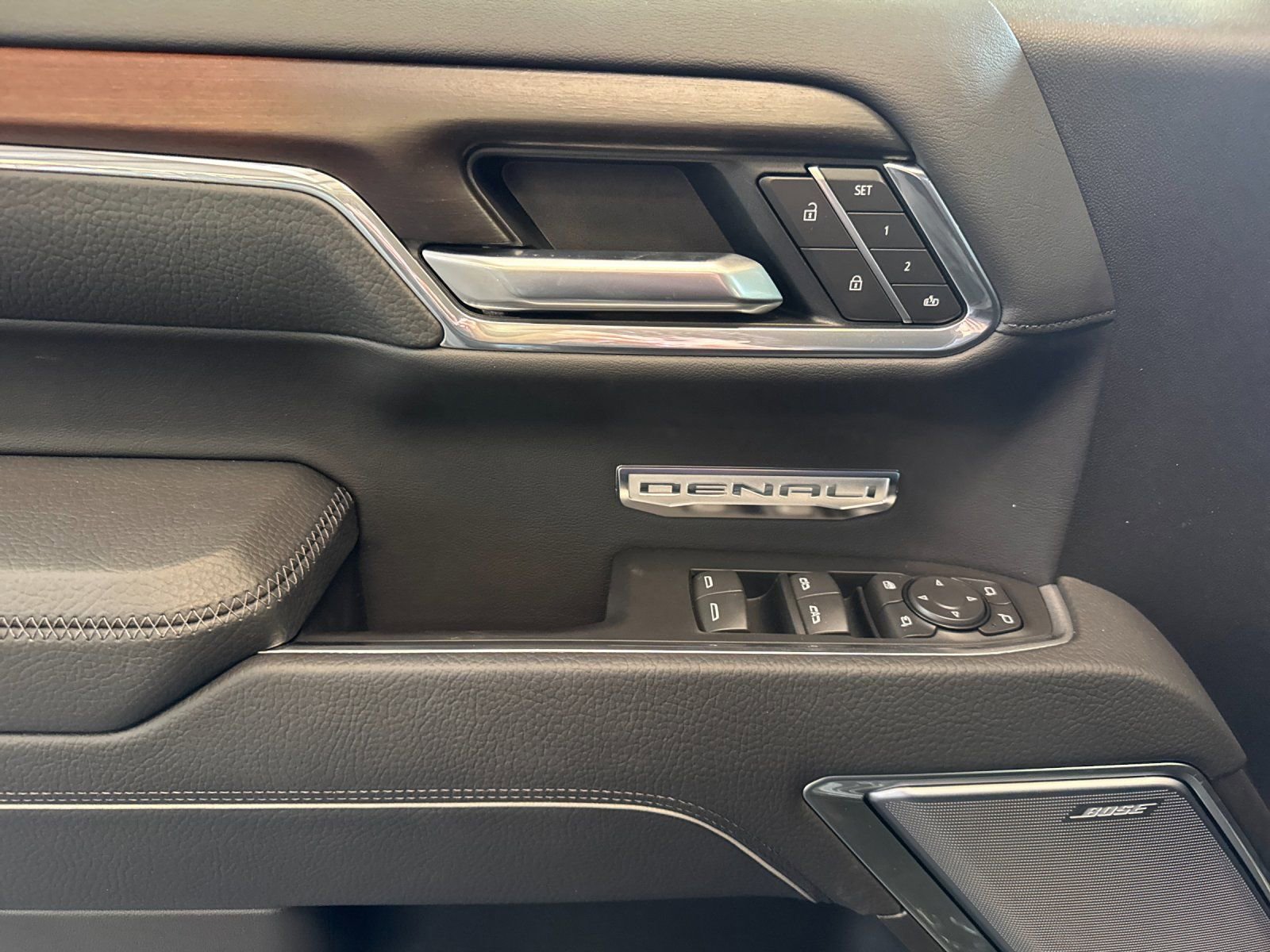 New 2026 GMC Sierra 1500 Denali AWD/4WD image 10