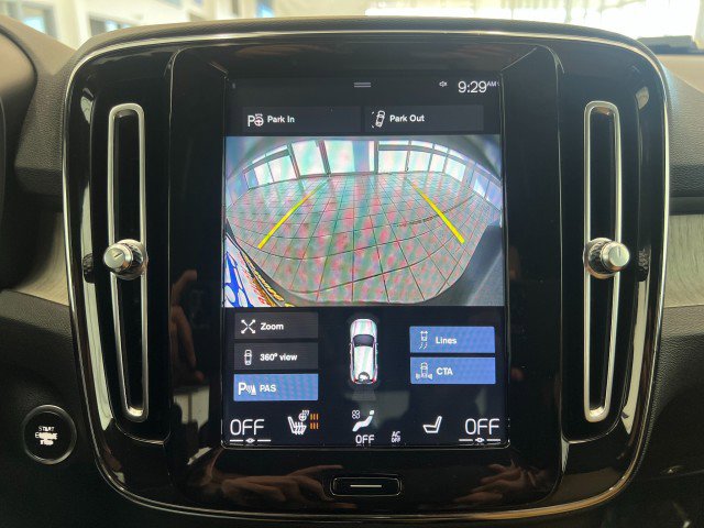 Used 2019 Volvo XC40 T5 Inscription image 21