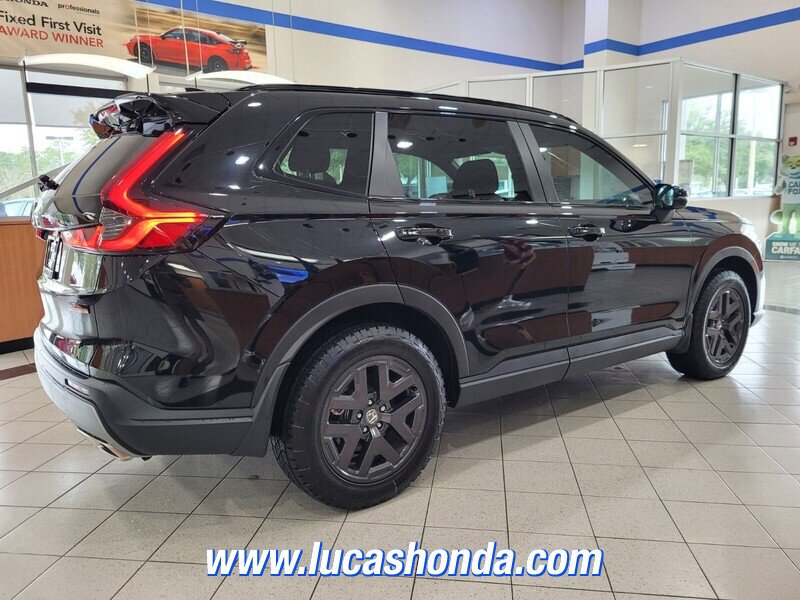Used 2026 Honda CR-V TrailSport image 4