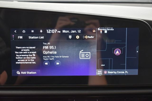 Used 2025 Kia Niro EX FWD image 18