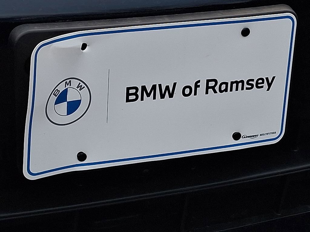 Used 2019 Volvo XC60 T6 Momentum w/ Premium Package image 30