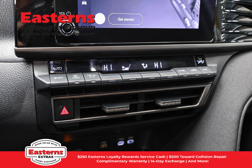 Used 2025 Toyota Camry LE FWD image 18