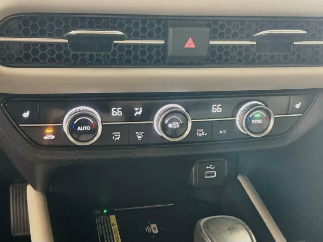 Used 2025 Honda HR-V EX-L image 23