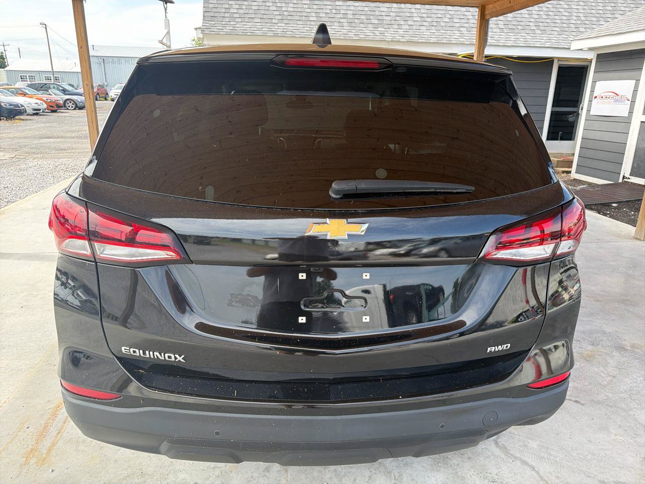 Used 2024 Chevrolet Equinox LS w/ LS Convenience Package AWD/4WD image 4